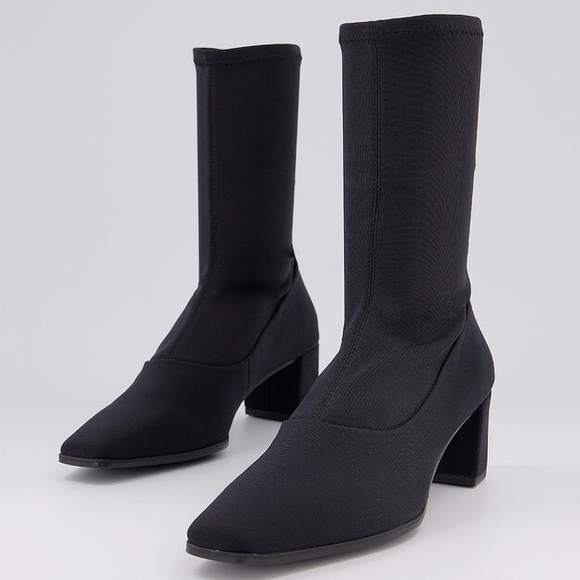 Vagabond Shoes - Vagabond Shoemakers Tessa Stretch Boots Black